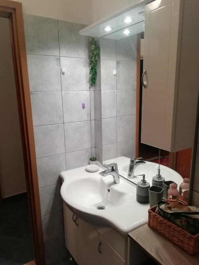 Apartment Stomorska 8650A Екстериор снимка